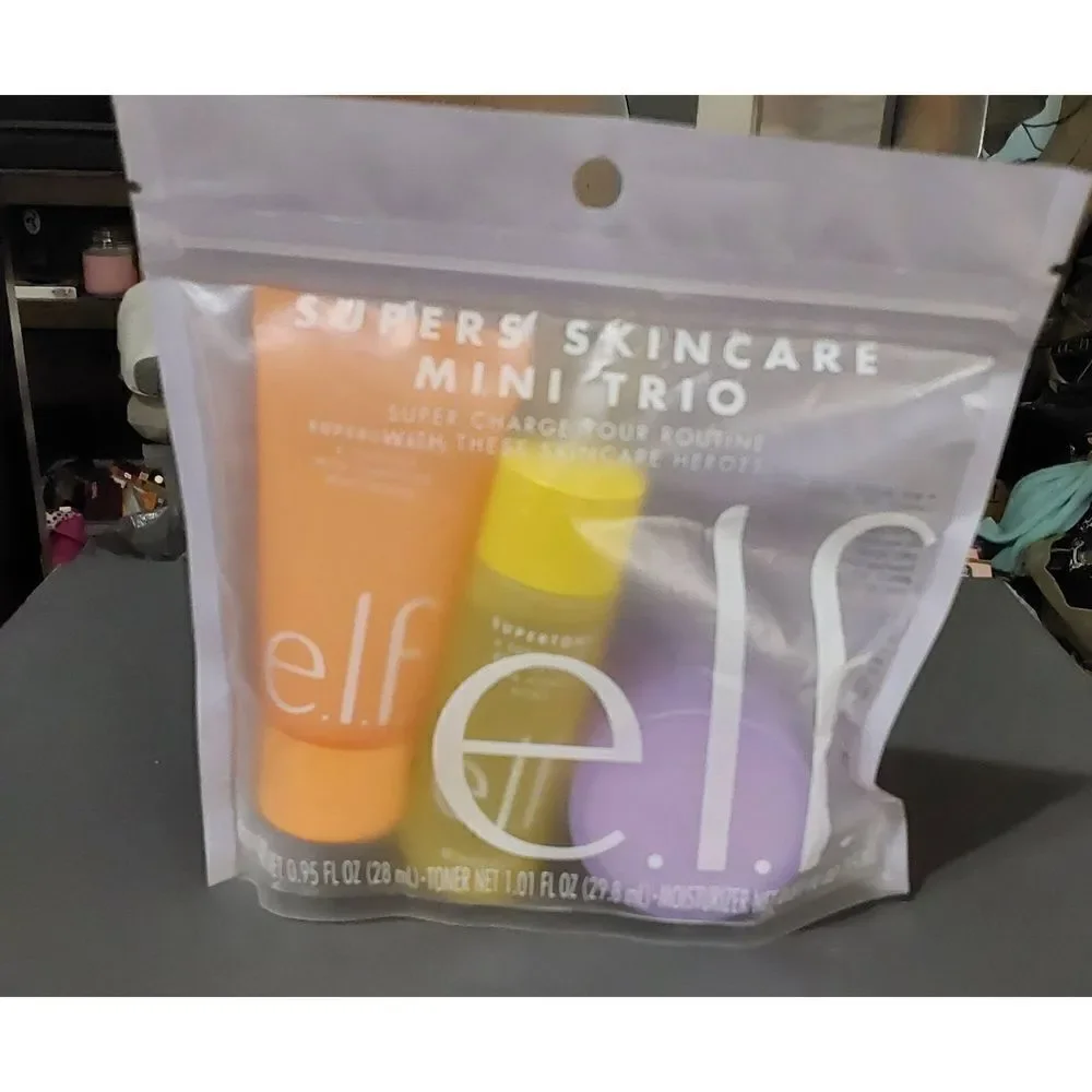 NEW~ELF 3 Pc. Eyeshadow Palette & Supers Skincare Mini Trio Bag